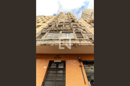 Apartamento para alugar com 80m², 2 quartos e sem vagaFachada