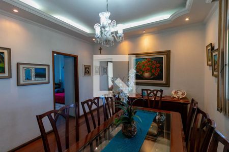 Sala  de casa à venda com 3 quartos, 418m² em Coqueiros, Belo Horizonte