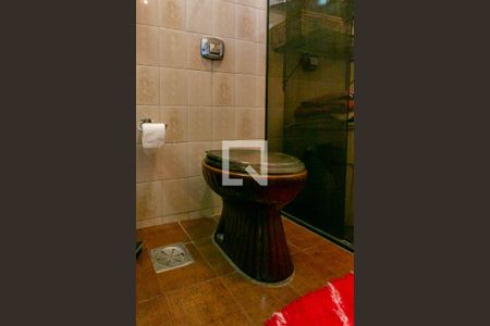 Casa à venda com 418m², 3 quartos e 2 vagasBanheiro