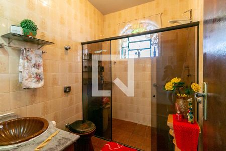 Casa à venda com 418m², 3 quartos e 2 vagasBanheiro