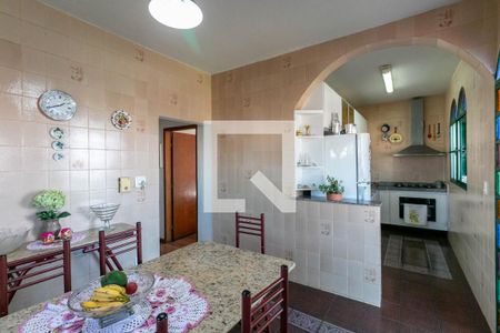 Casa à venda com 418m², 3 quartos e 2 vagasSala 