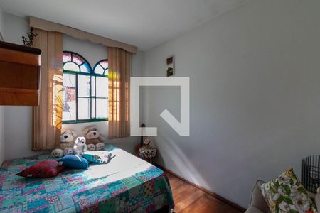 Casa à venda com 418m², 3 quartos e 2 vagasQuarto