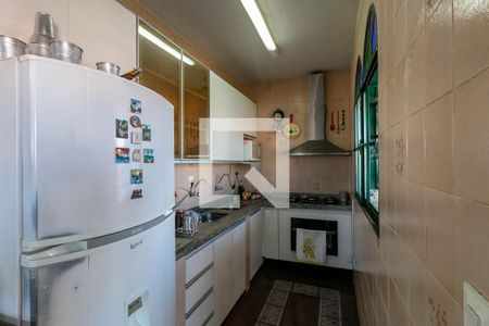 Casa à venda com 418m², 3 quartos e 2 vagasCozinha 