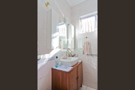 Casa à venda com 305m², 2 quartos e 2 vagas Casa à venda com 305m², 2 quartos e 2 vagasBanheiro da Suíte