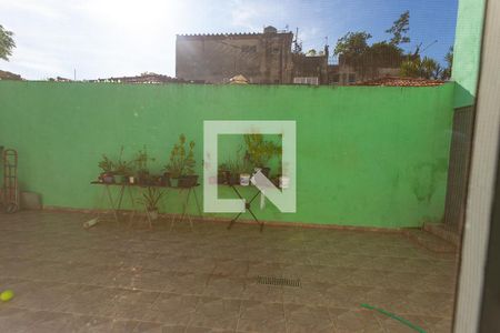 Casa à venda com 200m², 4 quartos e 2 vagas Casa à venda com 200m², 4 quartos e 2 vagasVista do quarto 2 casa 2