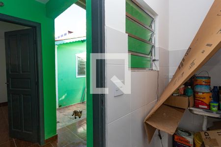 Casa à venda com 200m², 4 quartos e 2 vagas Casa à venda com 200m², 4 quartos e 2 vagasEdícula - cozinha