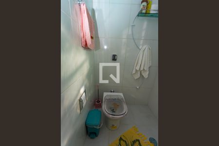 Casa à venda com 200m², 4 quartos e 2 vagas Casa à venda com 200m², 4 quartos e 2 vagasCasa 2 - banheiro da suíte