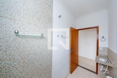 Banheiro de apartamento para alugar com 1 quarto, 70m² em Jardim Guairaca, São Paulo