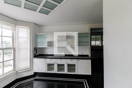 Casa de condomínio à venda com 518m², 4 quartos e 8 vagas Casa de condomínio à venda com 518m², 4 quartos e 8 vagasCopa