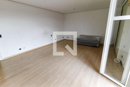 Casa de condomínio à venda com 518m², 4 quartos e 8 vagas Casa de condomínio à venda com 518m², 4 quartos e 8 vagasSuíte 1