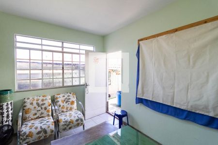 Casa à venda com 297m², 4 quartos e 3 vagasÁrea externa - Sala 2