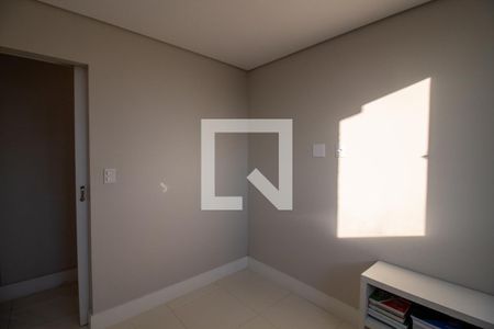 Quarto 1 de apartamento para alugar com 2 quartos, 60m² em Vila Gomes, São Paulo