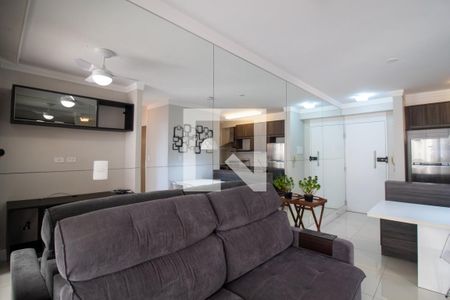 Sala de apartamento para alugar com 2 quartos, 60m² em Vila Gomes, São Paulo