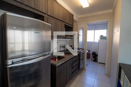 Cozinha de apartamento para alugar com 2 quartos, 60m² em Vila Gomes, São Paulo