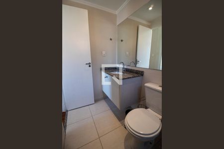 Apartamento para alugar com 60m², 2 quartos e 1 vaga Apartamento para alugar com 60m², 2 quartos e 1 vagaBanheiro do Quarto 2