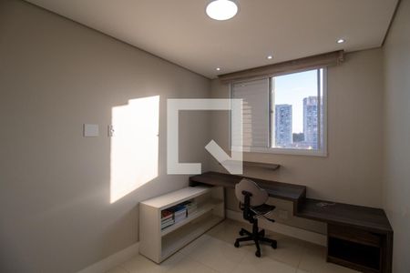 Quarto 1 de apartamento para alugar com 2 quartos, 60m² em Vila Gomes, São Paulo