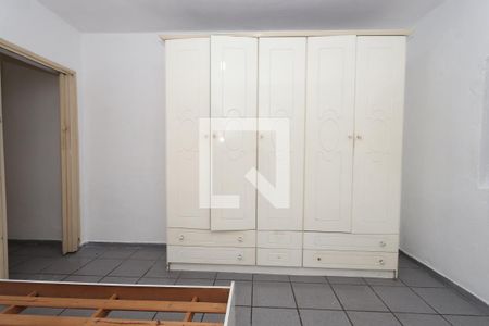 Casa à venda com 370m², 5 quartos e 1 vagaQuarto Casa 2