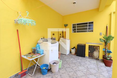 Casa à venda com 370m², 5 quartos e 1 vagaLavanderia