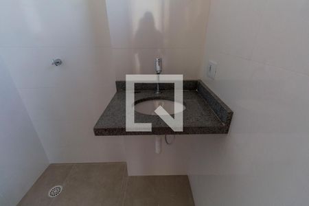 Apartamento à venda com 51m², 2 quartos e sem vaga Apartamento à venda com 51m², 2 quartos e sem vagaBanheiro
