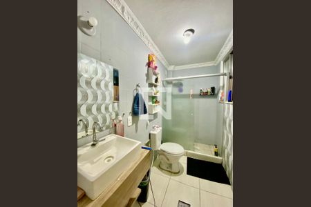 Apartamento à venda com 90m², 3 quartos e 1 vaga Apartamento à venda com 90m², 3 quartos e 1 vagaBanheiro