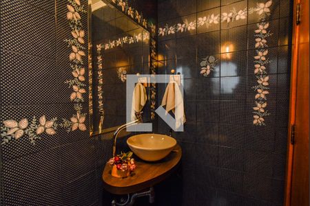 Lavabo de casa para alugar com 3 quartos, 191m² em Vila Alzira, Santo André