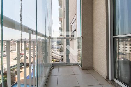 Varanda Sala de apartamento para alugar com 2 quartos, 58m² em Votupoca, Barueri