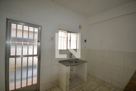 Casa para alugar com 25m², 1 quarto e 1 vaga Casa para alugar com 25m², 1 quarto e 1 vagaCozinha