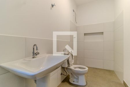 Banheiro de casa para alugar com 1 quarto, 130m² em Santa Cecilia, São Paulo