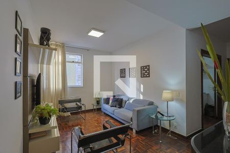 Sala  de apartamento à venda com 3 quartos, 90m² em Santo Antônio, Belo Horizonte