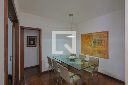 Sala  de apartamento à venda com 3 quartos, 90m² em Santo Antônio, Belo Horizonte