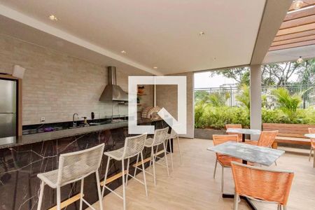 Apartamento à venda com 136m², 4 quartos e 2 vagasChurrasqueira