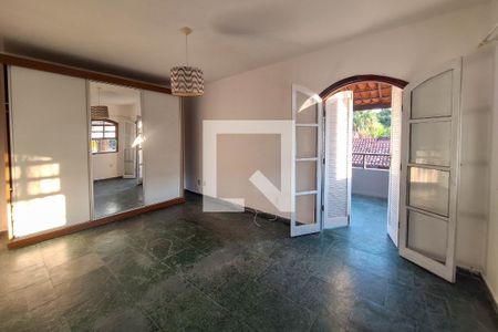 Casa para alugar com 450m², 5 quartos e 4 vagasSuíte 3