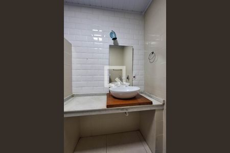 Casa para alugar com 450m², 5 quartos e 4 vagasBanheiro da Suíte 2
