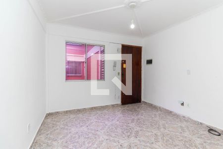 Sala de apartamento para alugar com 2 quartos, 46m² em Itaquera, São Paulo