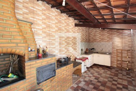 Casa à venda com 360m², 5 quartos e 3 vagasCasa 1 | Area Gourmet