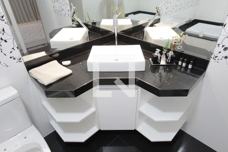 Casa à venda com 360m², 5 quartos e 3 vagasCasa 2 | Banheiro da Suite