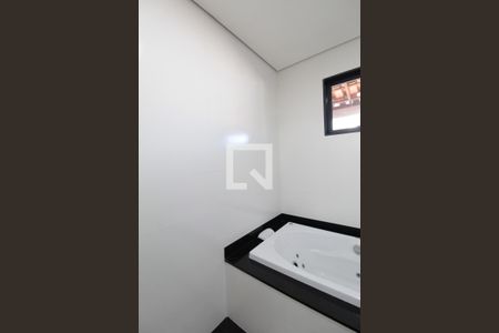 Casa à venda com 360m², 5 quartos e 3 vagasCasa 2 | Banheiro da Suite