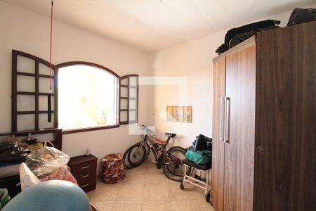 Casa à venda com 360m², 5 quartos e 3 vagasCasa 1 | Quarto de Serviço