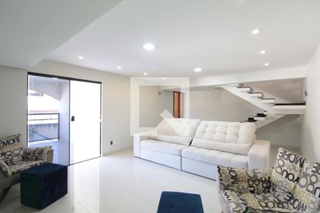 Casa à venda com 360m², 5 quartos e 3 vagasCasa 2 | Sala de TV