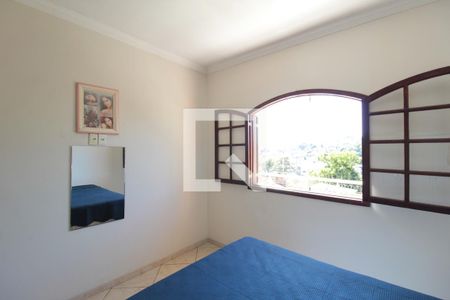Casa à venda com 360m², 5 quartos e 3 vagasCasa 1 | Quarto 2