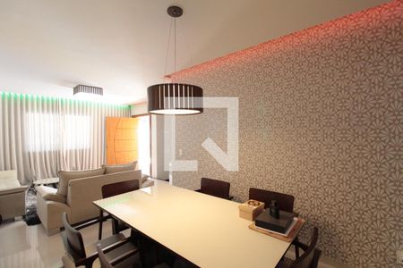 Casa à venda com 360m², 5 quartos e 3 vagasCasa 2 | Copa