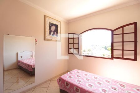 Casa à venda com 360m², 5 quartos e 3 vagasCasa 1 | Quarto 1