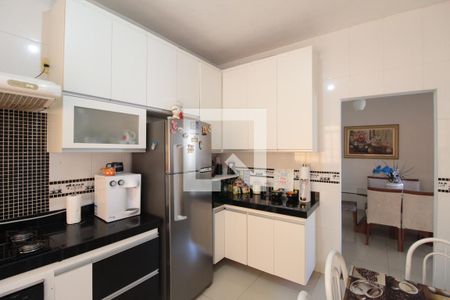 Casa à venda com 360m², 5 quartos e 3 vagasCasa 1 | Cozinha