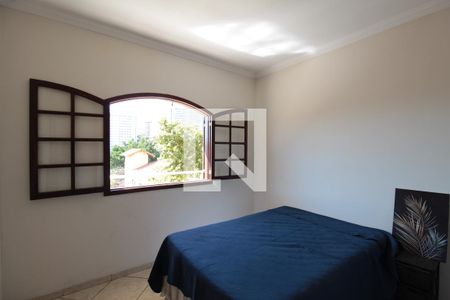 Casa à venda com 360m², 5 quartos e 3 vagasCasa 1 | Quarto 2