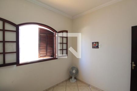 Casa à venda com 360m², 5 quartos e 3 vagasCasa 1 | Quarto 3