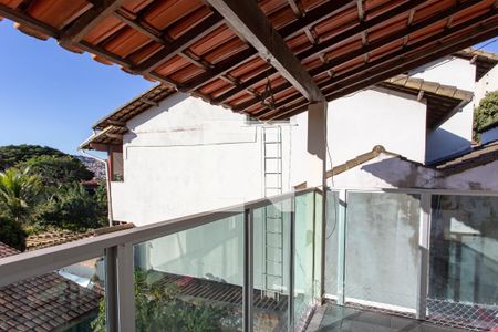 Casa à venda com 260m², 4 quartos e sem vagaVaranda da Sala