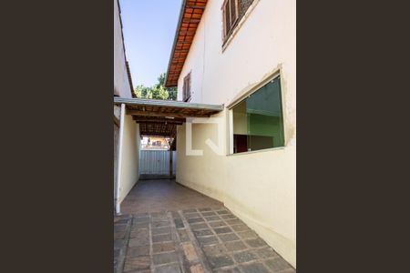 Casa à venda com 260m², 4 quartos e sem vagaGaragem