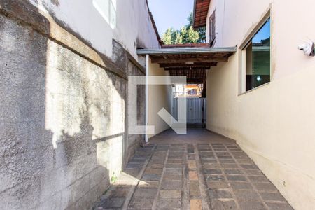 Casa à venda com 260m², 4 quartos e sem vagaGaragem