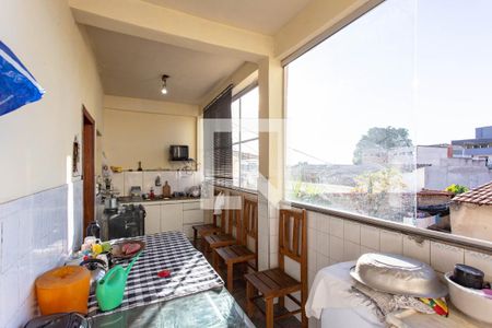 Casa à venda com 260m², 4 quartos e sem vagaCozinha e Área de Serviço