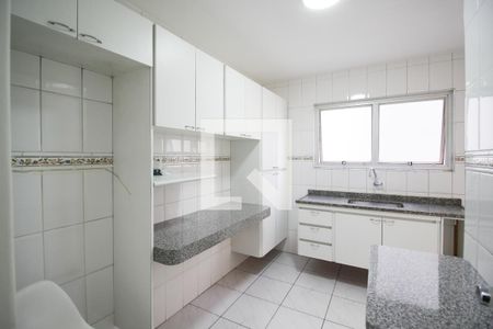 Apartamento para alugar com 76m², 2 quartos e 1 vagaCozinha